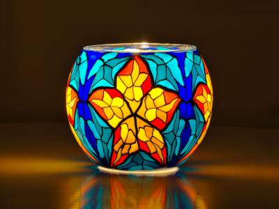 Leuchtglas Nr.24 ohne Wachs Ø11cm 5-Zack-Stern in Rot, Gelb und Grau auf Blau - 1