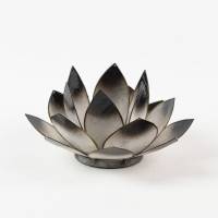 Hellmann Versand Lotusblüte 17 Schwarz – Teelichthalter für Gelassenheit und Stille